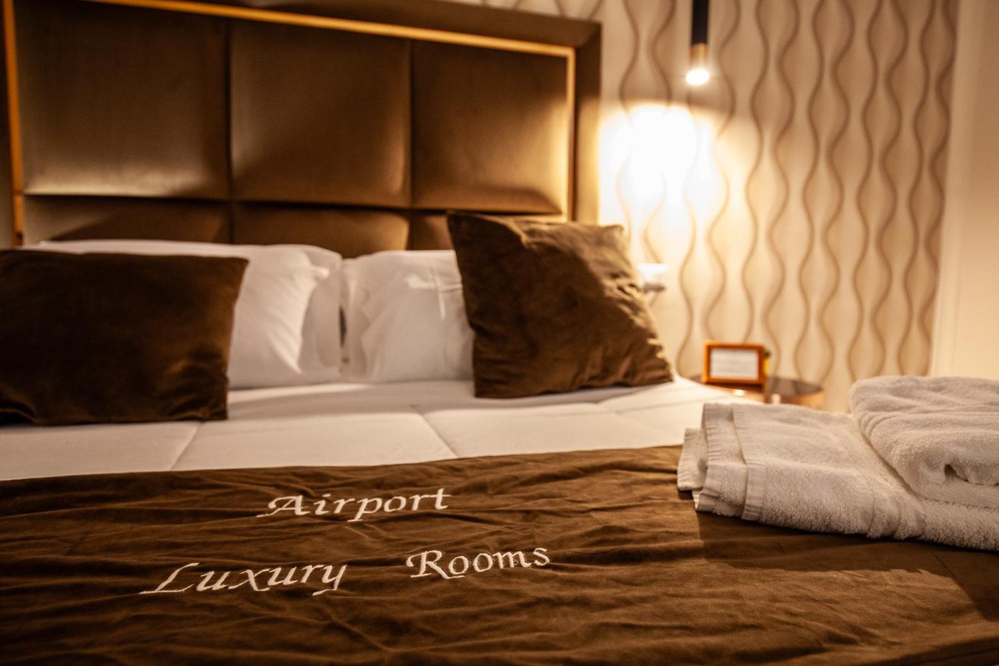 Airport Luxury Rooms เนเปิลส์ ภายนอก รูปภาพ